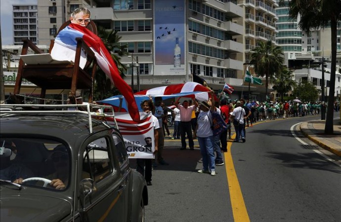 Más de un millar de personas marchan por la independencia de Puerto Rico