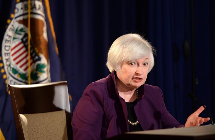 Yellen reconoce «potencial» efecto global si no se soluciona crisis en Grecia