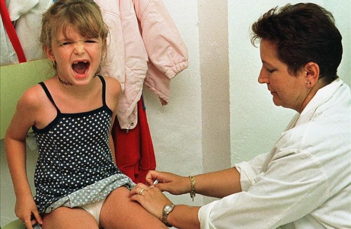 El estado de Nueva York aprueba la vacuna obligatoria contra la meningitis