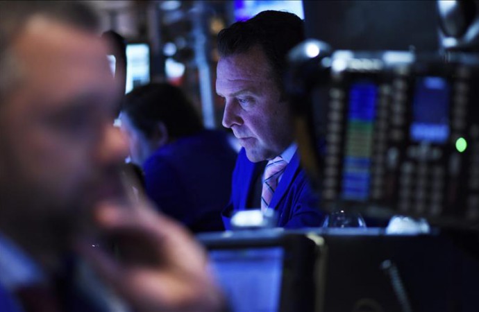 Wall Street abre a la baja y el Dow Jones pierde un 0,91 por ciento