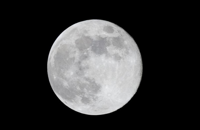 Este viernes habrá una «luna azul», algo que sucede cada tres años