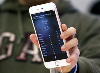Demandan a Apple por función del iPhone que puede aumentar factura telefónica