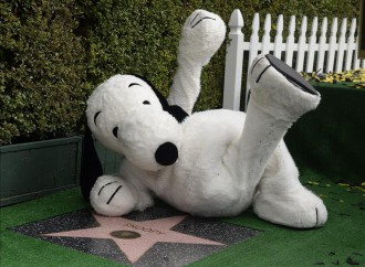 Snoopy, el primer beagle con estrella en el Paseo de la Fama