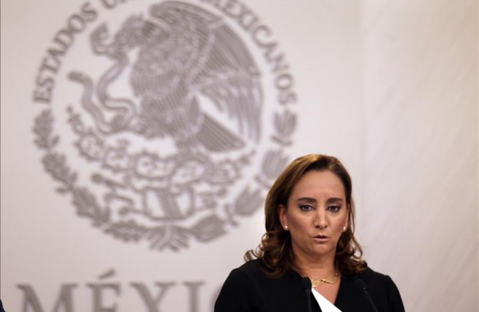 México celebra que Corte de EEUU revise suspensión de programas migratorios