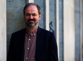 El mexicano Juan Villoro gana Premio Hispanoamericano de Poesía López Velarde