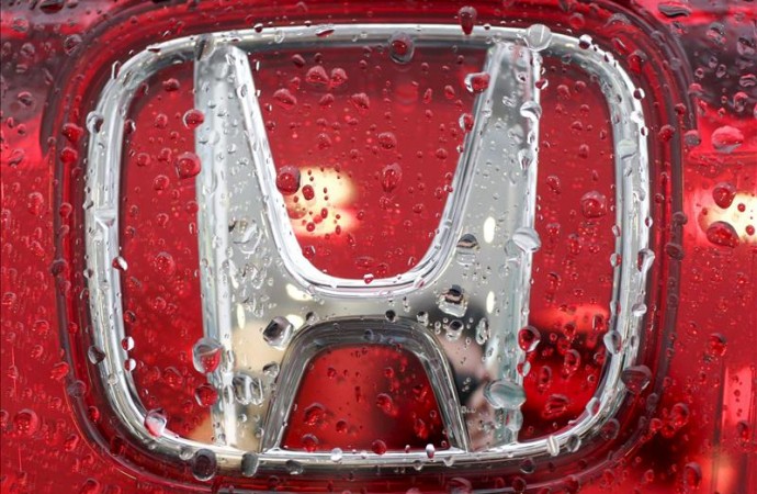 Honda revisará casi 5 millones de airbag en sus automóviles en todo el mundo