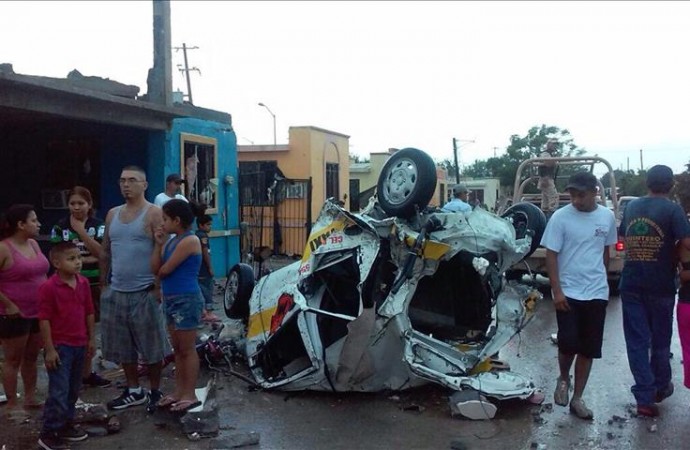 Tornado «atípico» causa 13 muertes y daños en sólo seis segundos en México
