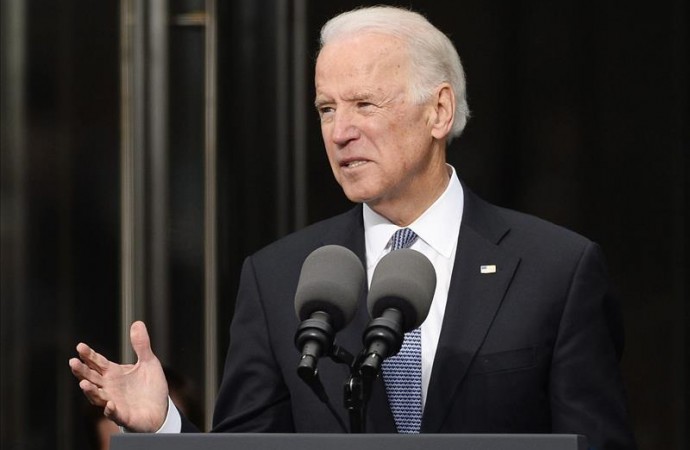 Biden intenta calmar a Al Abadi tras polémico comentario de jefe de Pentágono