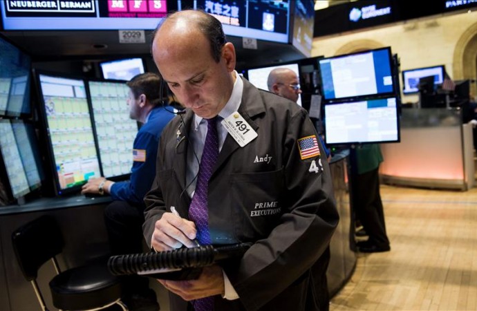 Wall Street abre con pérdidas y el Dow Jones baja un 0,21 por ciento