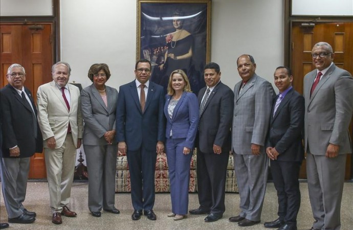 San Juan y R.Dominicana concretan esfuerzos para desarrollo social y cultural