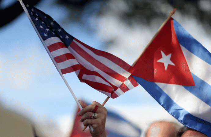 Cuba negocia con banco de Florida abrir cuenta en Estados Unidos