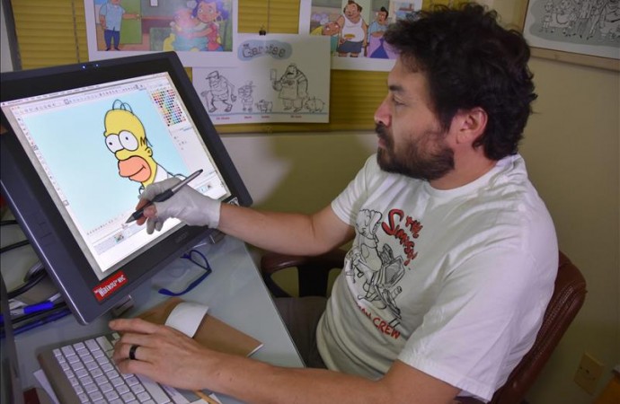 Edwin Aguilar, las manos salvadoreñas que dibujan la familia Simpson