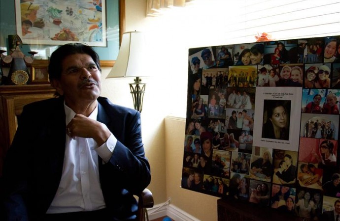 Médico hispano aboga por Opción Para el Fin de la Vida en memoria de su hija