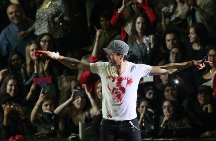 Enrique Iglesias apabulla en las listas de Billboard