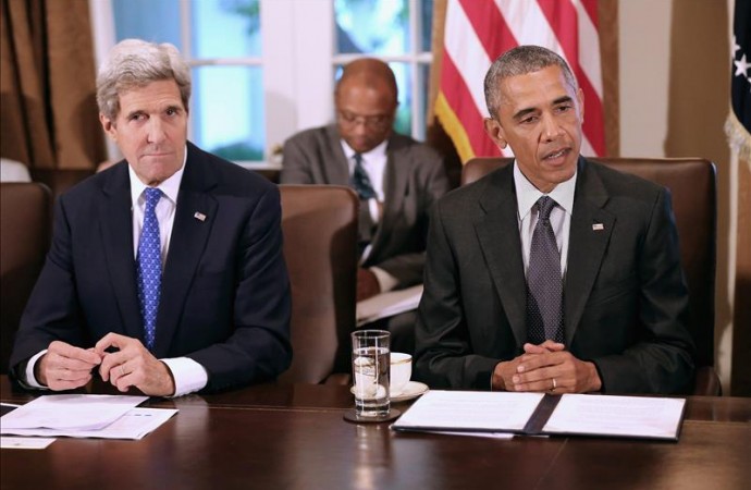Kerry sigue recuperándose de accidente y se informa sobre el diálogo con Cuba