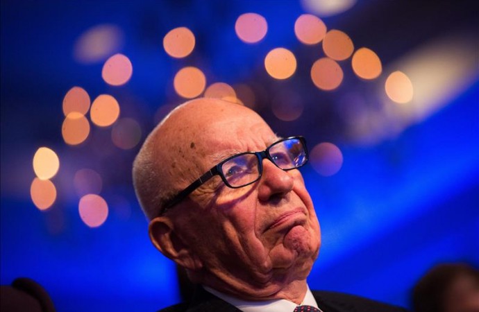 Murdoch prepara su salida de 21st Century Fox y cede el testigo a su hijo