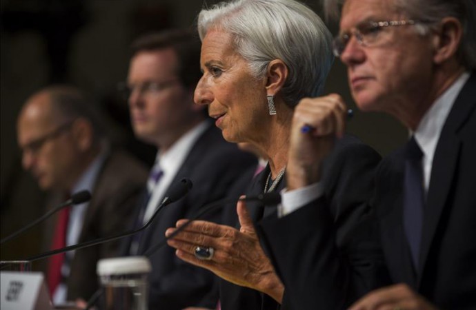 El FMI ve salida «gradual» de la recesión en Italia y eleva sus previsiones