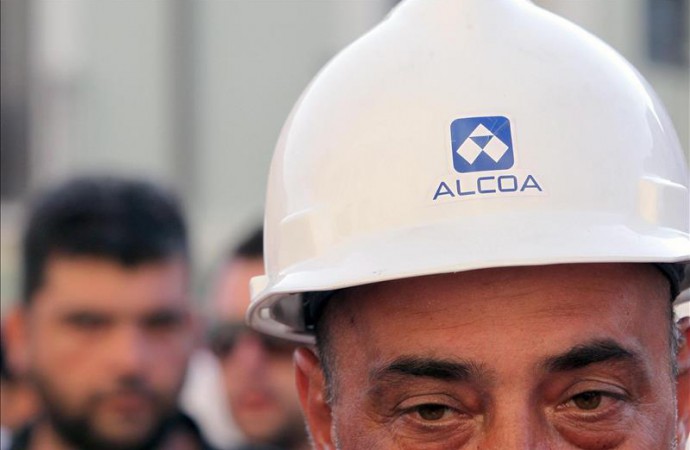 Alcoa gana 335 millones de dólares en el primer semestre de su año fiscal
