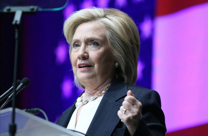 Hillary Clinton expresa «rotundo respaldo» a acuerdo con Irán