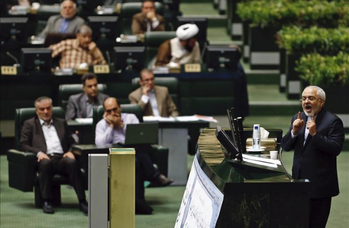 El Parlamento iraní analiza el acuerdo sobre el programa nuclear