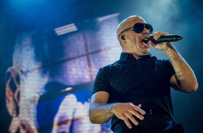 Pitbull debuta en el primer lugar de la lista Top Latin Albums de Billboard