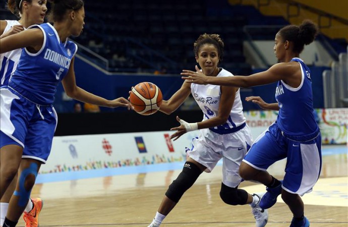 Critican decisión de negar jugar a puertorriqueña en liga de baloncesto WNBA