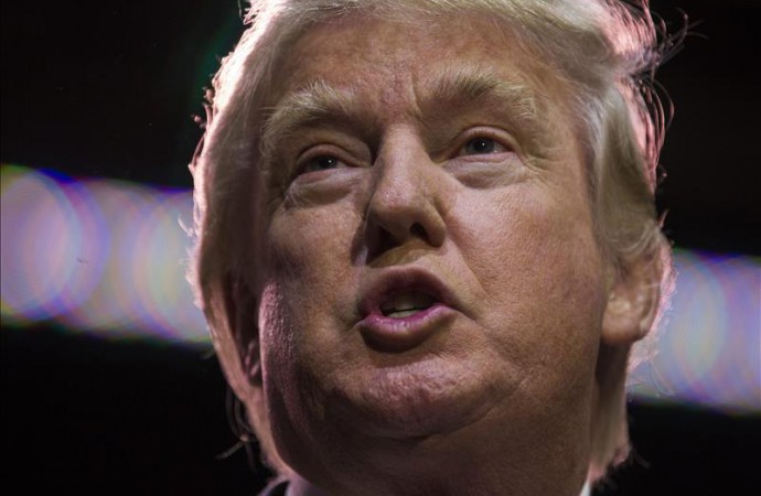 Donald Trump, inmune a las polémicas, sigue liderando las encuestas