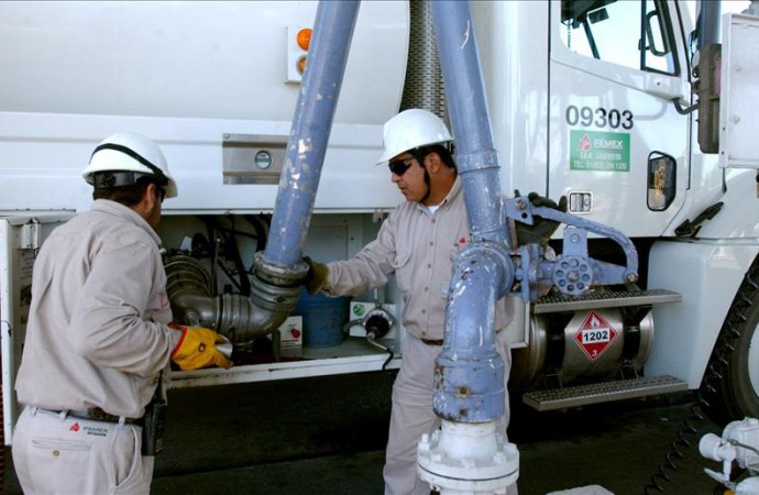 El Gobierno de EEUU aprueba la venta a México de cantidades limitadas de crudo