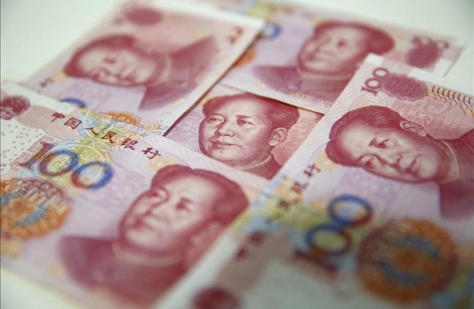 El FMI retrasa la inclusión del yuan en su cesta hasta octubre de 2016