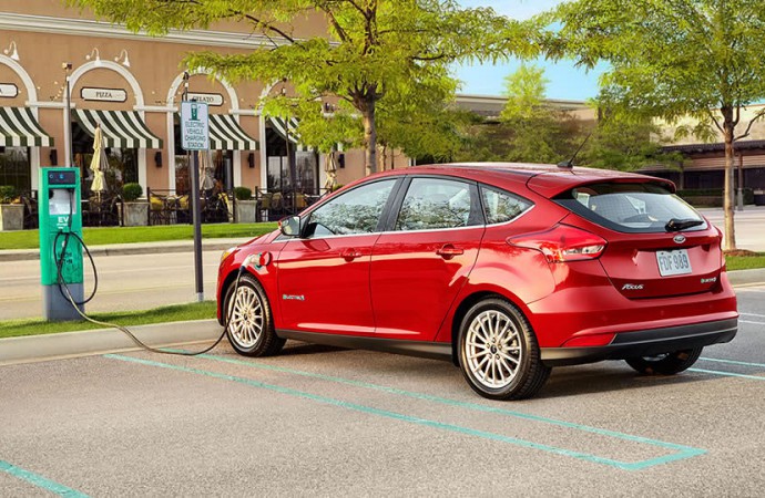 Según Ford los propietarios de vehículos eléctricos no volverán a los vehículos de gasolina