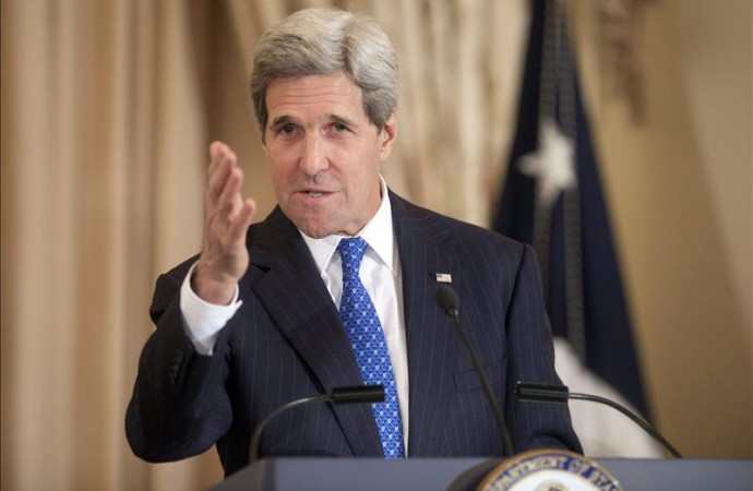 Kerry afirma que EEUU está comprometido a recibir a más refugiados sirios