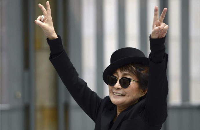 Yoko Ono organiza gran símbolo de la paz «humano» para cumpleaños de Lennon