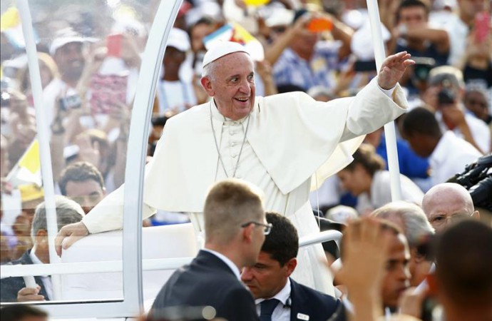 Entusiasmo en EEUU ante la visita de un papa muy valorado por los ciudadanos