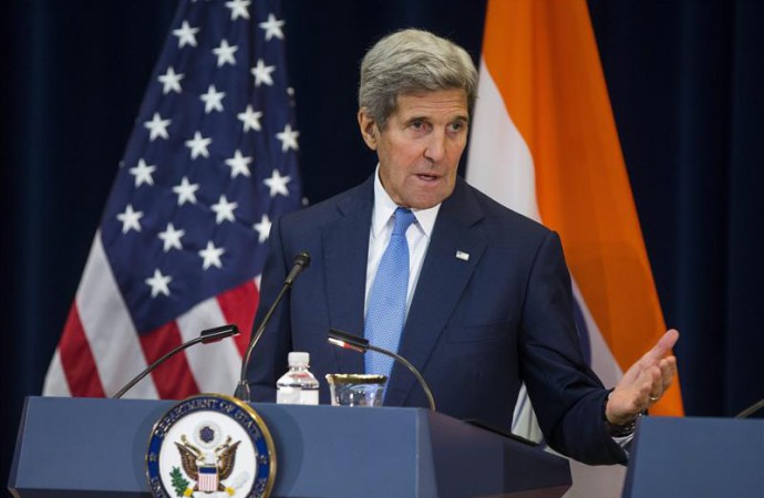 Kerry dice que la ayuda de Rusia a Al Asad puede agravar el conflicto sirio