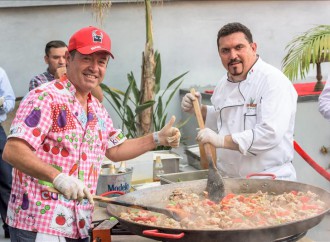 La paella española será el eje de festival gastronómico en Los Ángeles