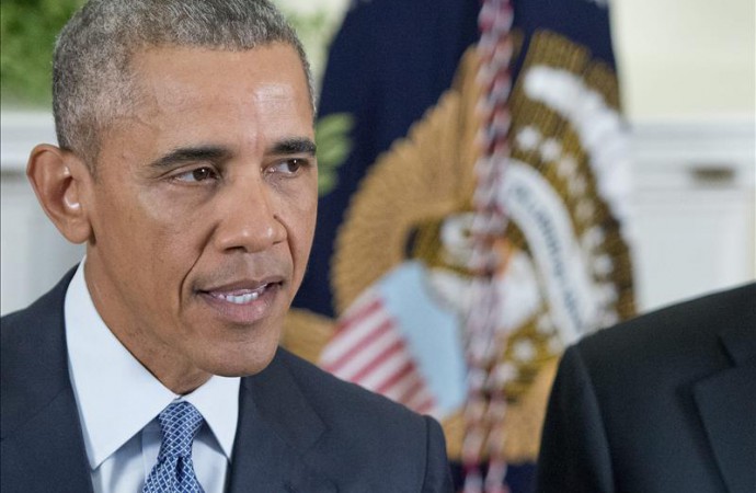 Obama renuncia a promesa de retirada completa y prolonga misión en Afganistán