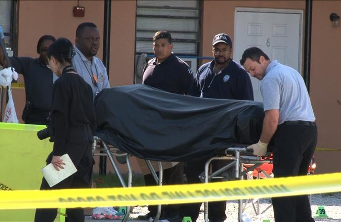 Dos muertos y tres heridos en dos tiroteos en el condado de Miami-Dade