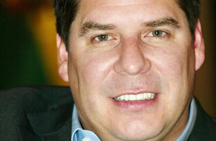 Empresario Marcelo Claure se disculpa por subir foto del «Che» a Twitter