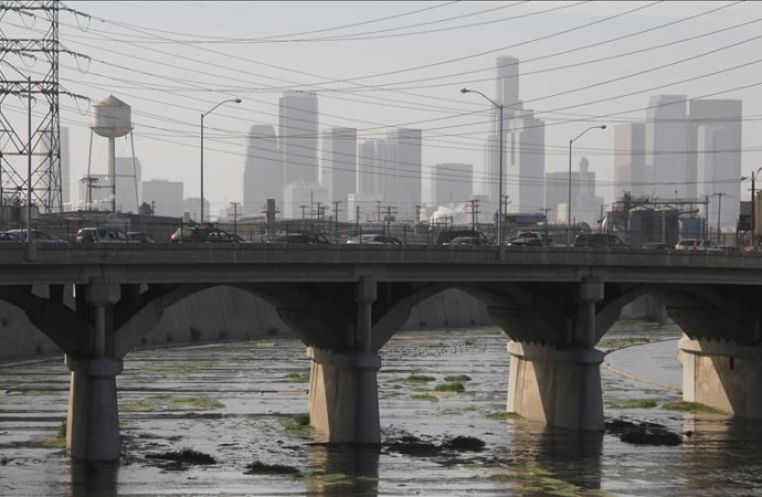 Vecindarios de hispanos presentan los índices de aire más tóxicos del país