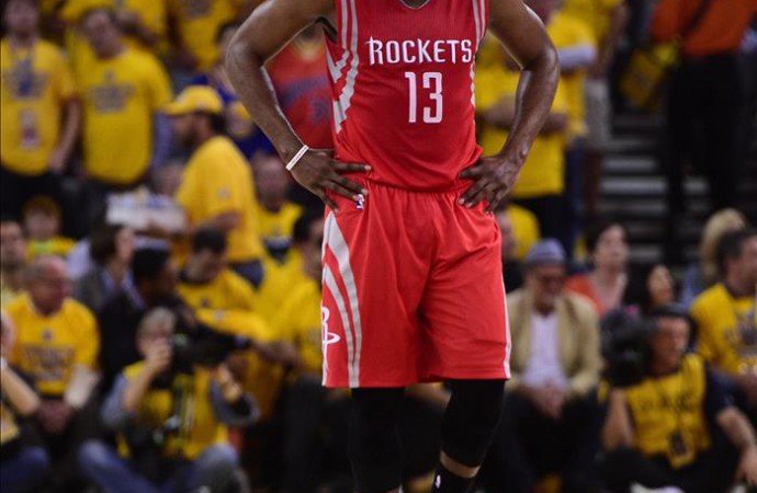 119-114. Harden volvió a decidir la segunda victoria consecutiva de los Rockets