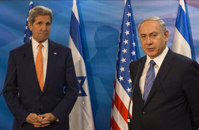 Kerry condena la oleada de ataques palestinos y pide restaurar la calma en la zona