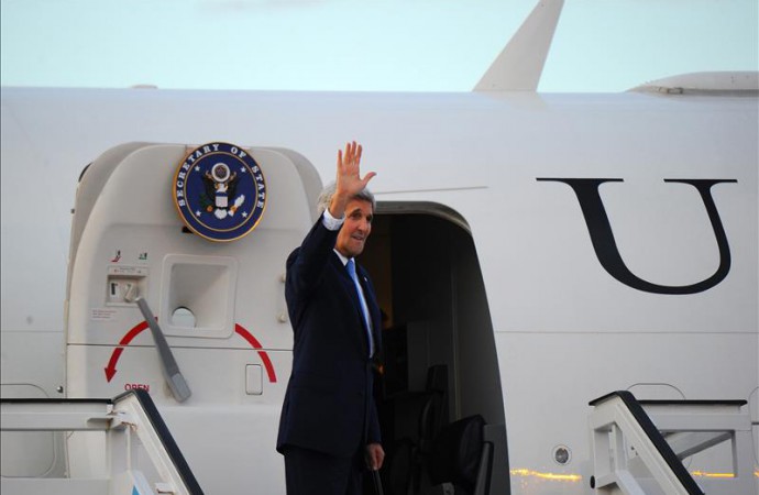 Kerry viaja a Londres para reunirse con el ministro de Exteriores saudí