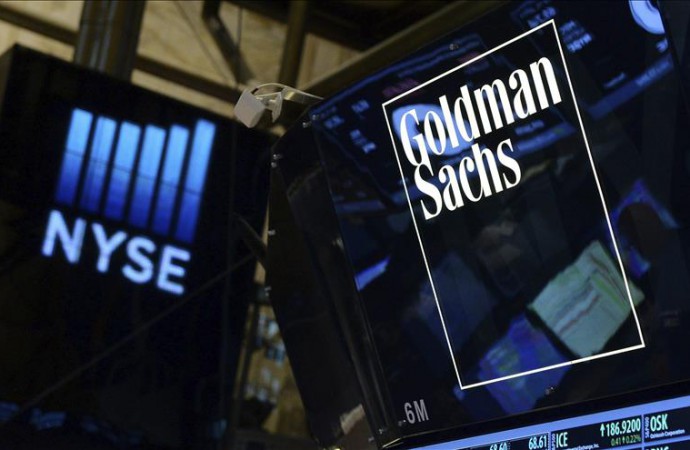 Los beneficios anuales de Goldman Sachs caen un 28 %