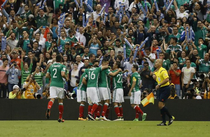 2-0. México avanza al hexagonal final de la Concacaf tras vencer a Canadá