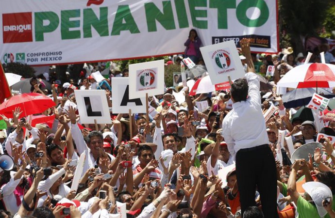 Hacker dice que ayudó a Peña Nieto y otros latinoamericanos a ganar comicios