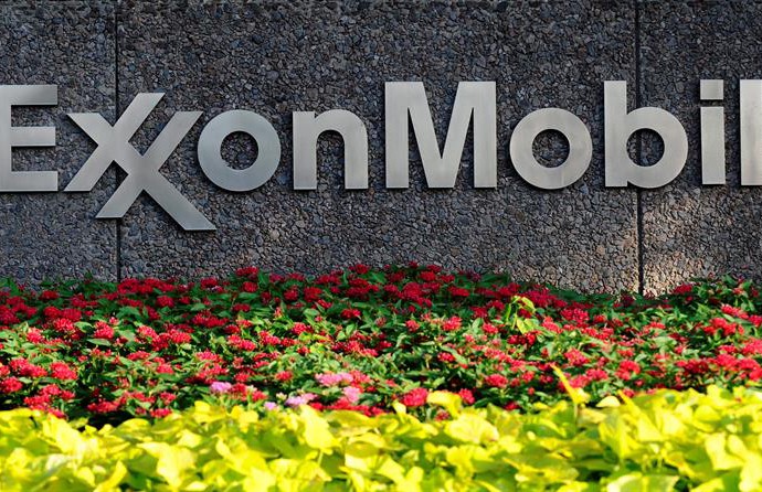 Multa de 5 millones dólares a Exxon Mobil por explosión de refinería en 2015