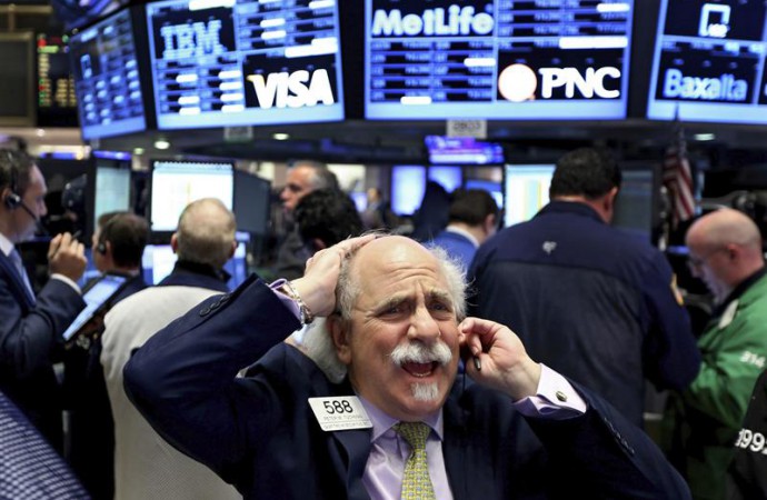 Wall Street apuesta por el verde y el Dow Jones sube un 0,40 % a media sesión