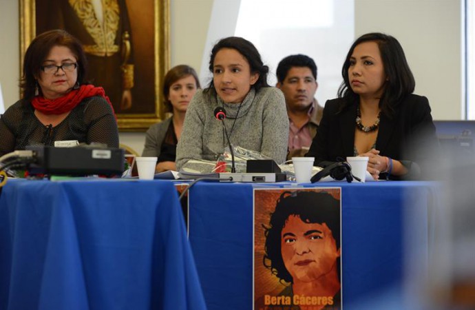 Bertita Cáceres pide en CIDH un grupo que investigue el asesinato de su madre