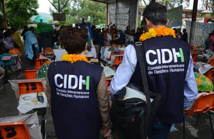 Gobierno, padres de los 43 y la CIDH conocerán hoy resultados de Innsbruck