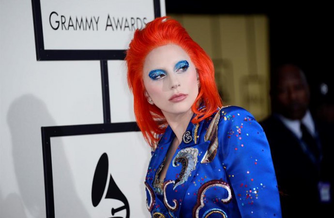 Lady Gaga, Sofía Vergara y otros artistas honran a los 49 muertos de matanza
